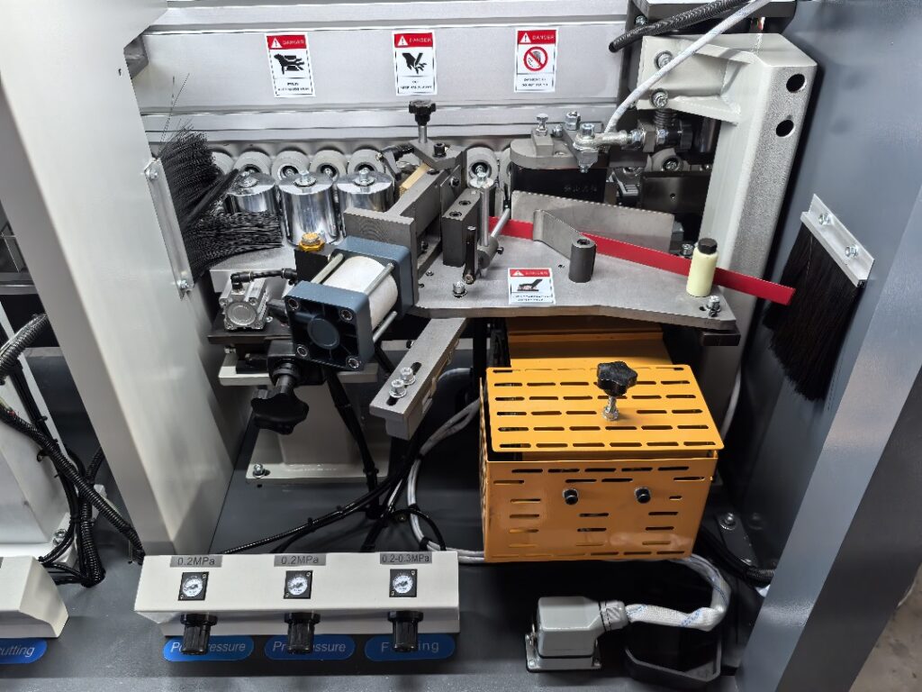 Pegadora de cantos MAVERICK NOVA 60